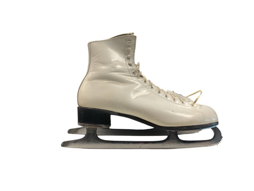 Vist Large View of Product Image Which is Used Riedell FIGURE SKATE SZ 9.5 WomensFigure Skate White Senior 9.5