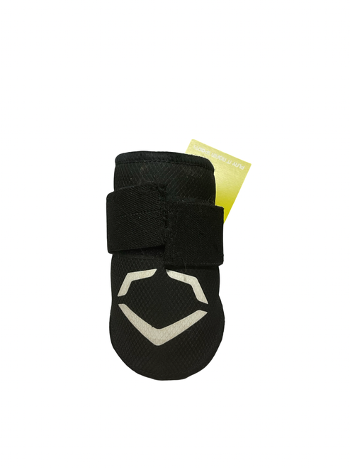 Vist Large View of Product Image Which is Used Evoshield BB/SB Elbow Protector Black