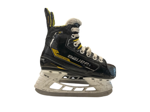 Vist Large View of Product Image Which is Used Bauer SUPREME M4 SZ Y 11.5 Youth Hockey Skate Youth 11.5