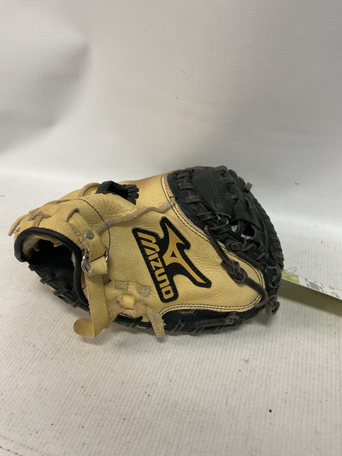 Vist Large View of Product Image Which is Used Mizuno PROSPECT BB/SB Catchers RH Throw Tan 31 1/2"