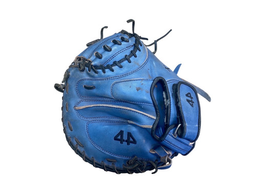 Vist Large View of Product Image Which is Used 44 PRO SIGNATURE BB/SB Catchers RH Throw Royal Blue 33"