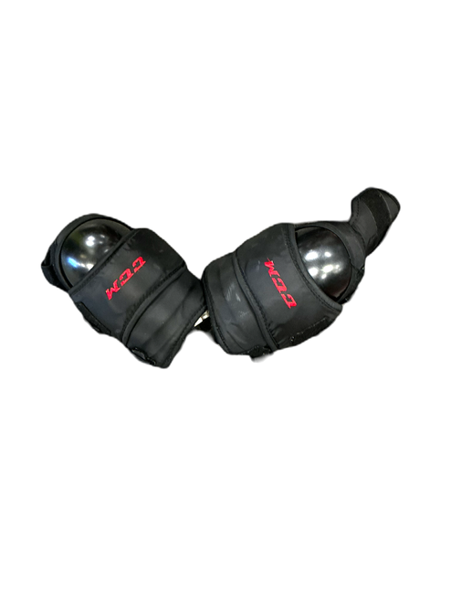 Vist Large View of Product Image Which is Used CCM Goalie Accessory