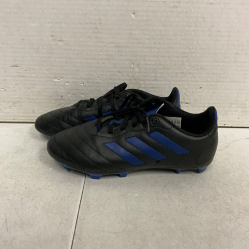 Vist Large View of Product Image Which is Used Adidas Soccer Cleats Black Junior 02.5