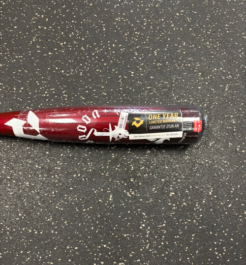 Vist Large View of Product Image Which is Used Demarini VO8S25 BB/SB USSSA 2 3/4 Bat 29"