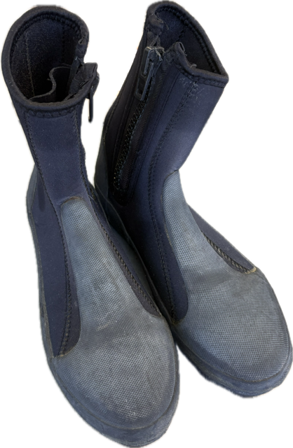 Vist Large View of Product Image Which is Used XS Scuba Adult Footwear Black Senior 9