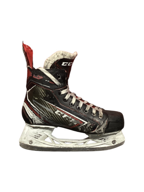 Vist Large View of Product Image Which is Used CCM FT460 Junior Hockey Skate Junior 05