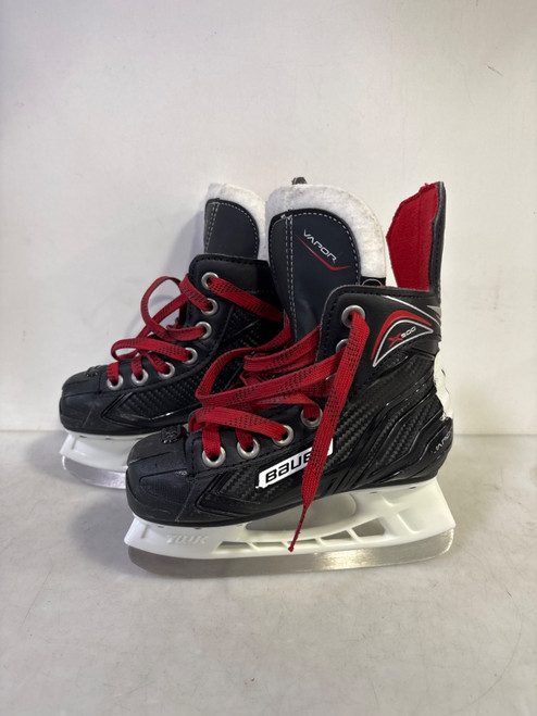 Vist Large View of Product Image Which is Used Bauer VAP X300 Youth Hockey Skate Youth 09.0