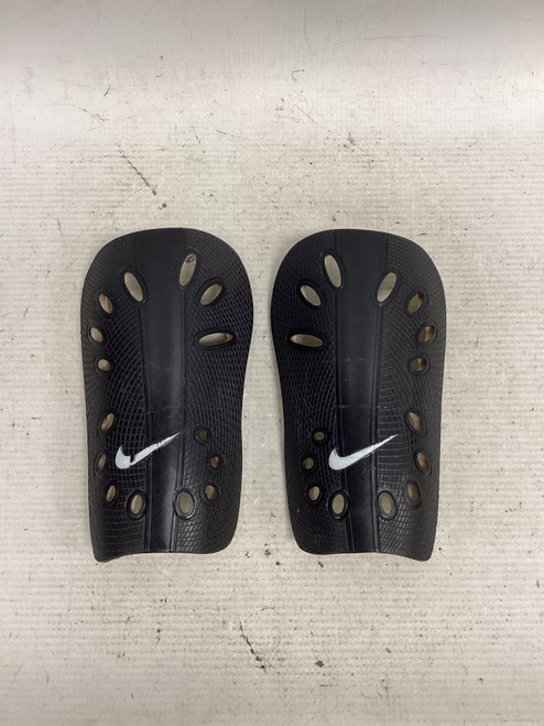 Vist Large View of Product Image Which is Used Nike Soccer Shin Guards Youth Black MD