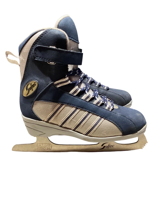Vist Large View of Product Image Which is Used SOFTEC SOFTBOOT Girls Softboot Skate Navy Blue Junior 03