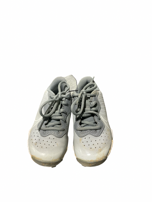 Vist Large View of Product Image Which is Used Nike DIAMOND CLEATS BB/SB Cleats Grey Junior 01
