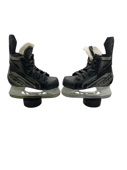 Vist Large View of Product Image Which is Used CCM TACKS AS550 Youth Hockey Skate Youth 11.0