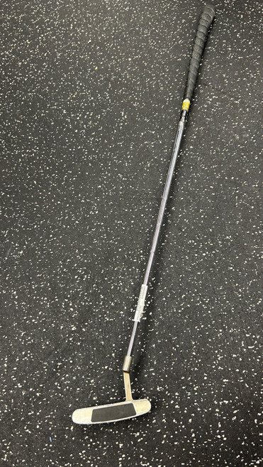 Vist Large View of Product Image Which is Used Odyssey DF 990 Mens Putter RH
