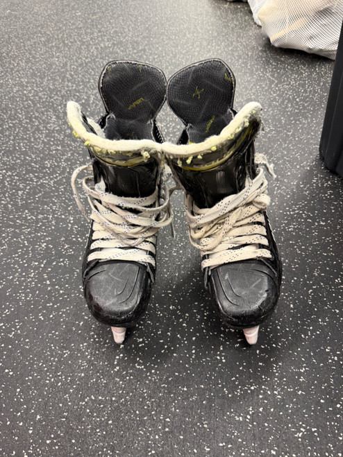 Vist Large View of Product Image Which is Used Bauer VAPOR X VELOCITY Senior Hockey Skate Senior 7