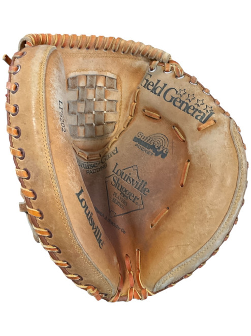 Vist Large View of Product Image Which is Used Louisville Slugger LPS202 BB/SB Catchers RH Throw None 34"