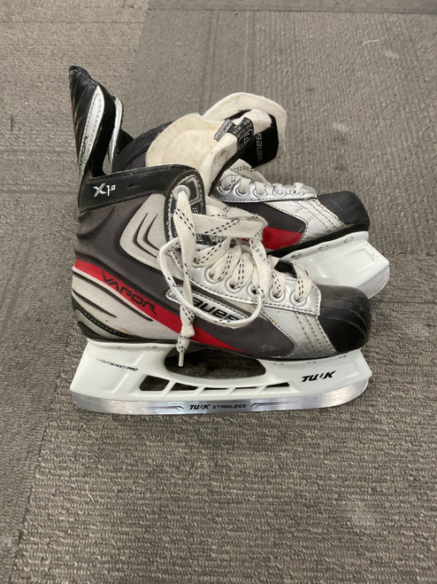 Vist Large View of Product Image Which is Used Bauer VAPOR X 1.0 Junior Hockey Skate White/Black/Red Junior 03