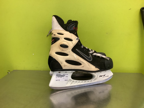 Vist Large View of Product Image Which is Used Nike AIR ZOOM Senior Hockey Skate Senior 12