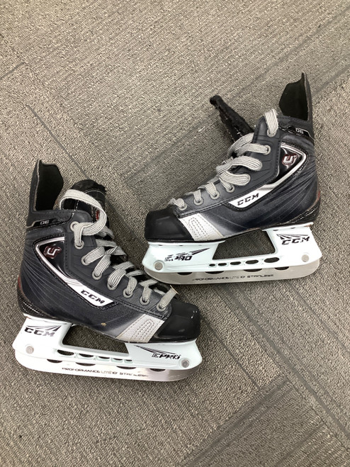 Vist Large View of Product Image Which is Used CCM U Junior Hockey Skate Junior 01