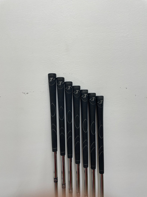 Vist Large View of Product Image Which is Used Tour Edge BAZOOKA J-MAX QL Mens Iron Set RH 4I-PW