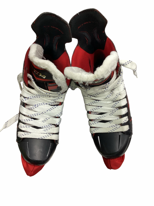 Vist Large View of Product Image Which is Used CCM SHOCK Junior Hockey Skate Junior 03.5
