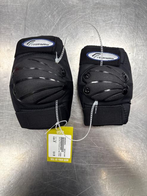 Vist Large View of Product Image Which is Used Inline Protective Set Black Junior