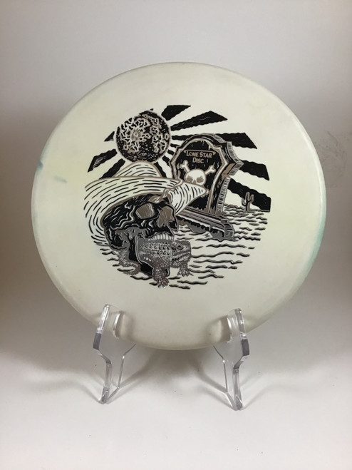 Vist Large View of Product Image Which is Used Lone Star Disc D2 HORNY TOAD Disc Golf Putter White 175g