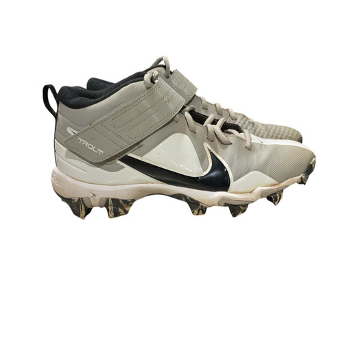 Vist Large View of Product Image Which is Used Nike TROUT BB/SB Cleats Grey Junior 06