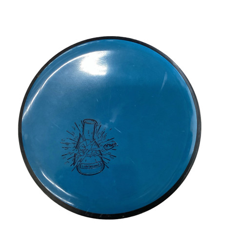 Vist Large View of Product Image Which is Used MVP LAB 2ND ANODE Disc Golf Putter Royal Blue