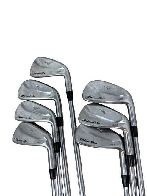 Vist Large View of Product Image Which is Used Mizuno PRO 225 Mens Iron Set RH 4I-PW
