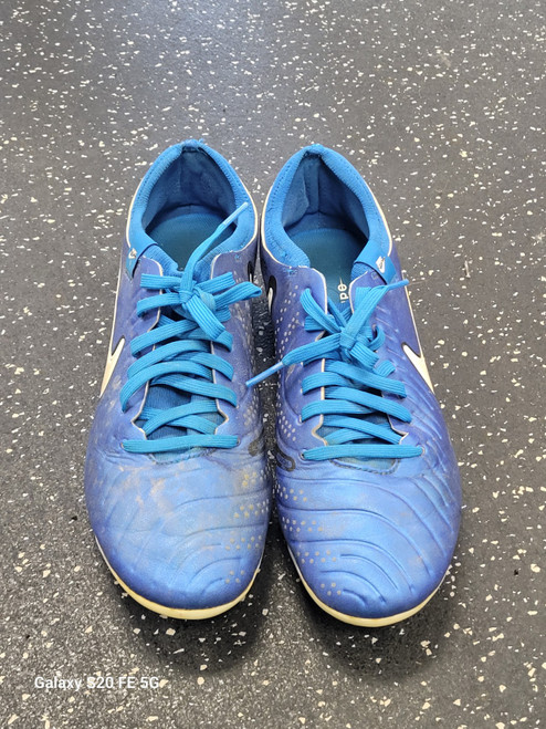 Vist Large View of Product Image Which is Used Nike Soccer Cleats Royal Blue Senior 7.5