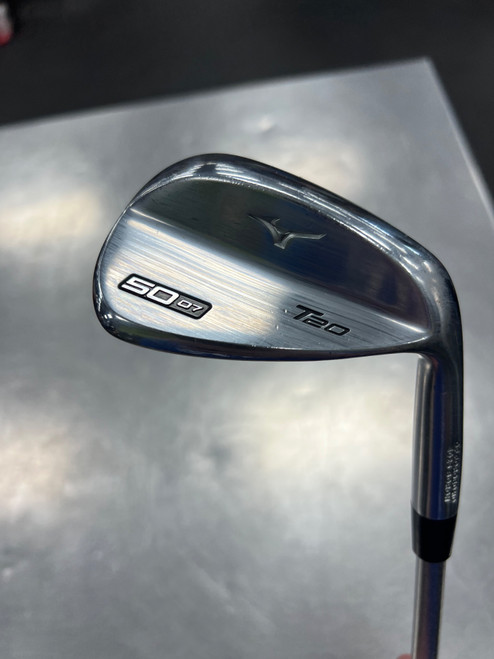 Vist Large View of Product Image Which is Used Mizuno T20 Golf Wedge Mens RH 50 Degree