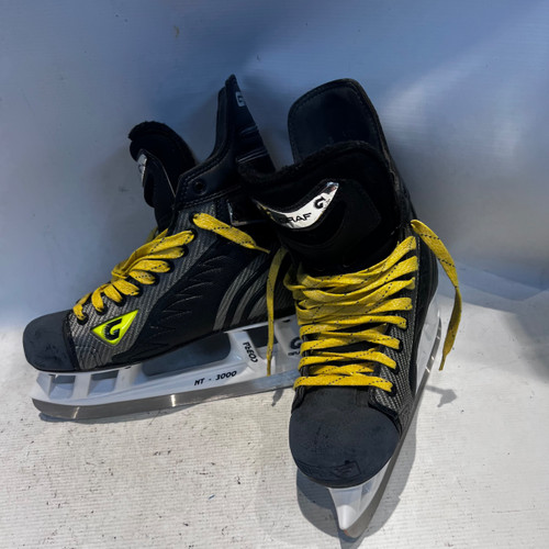 Vist Large View of Product Image Which is Used Graf SUPRA G35 Senior Hockey Skate Senior 7.5