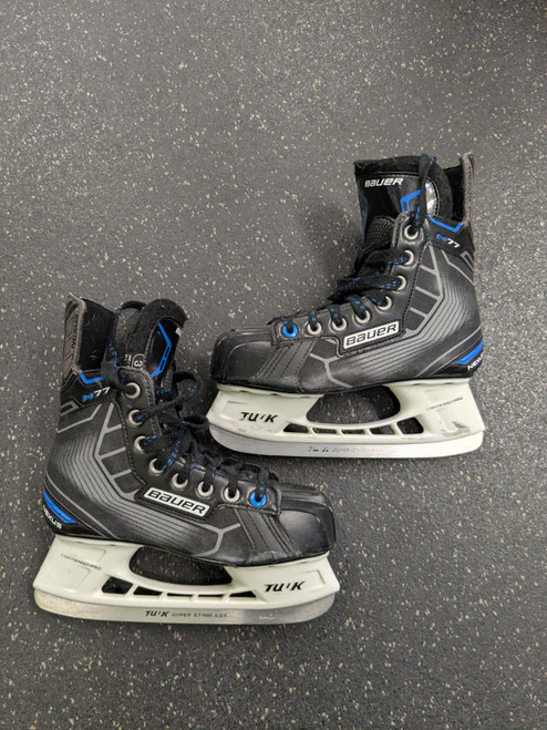 Vist Large View of Product Image Which is Used Bauer NEXUS N77 Junior Hockey Skate Junior 03