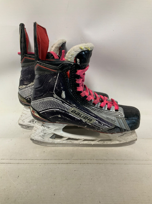 Vist Large View of Product Image Which is Used Bauer VAPOR 1X Junior Hockey Skate Junior 05
