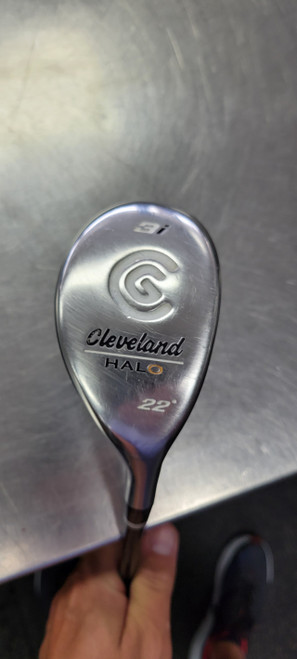 Vist Large View of Product Image Which is Used Cleveland HALO 22 Mens Hybrid Club RH 3 Hybrid