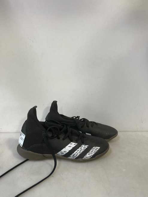 Vist Large View of Product Image Which is Used Adidas Soccer Indoor Shoes Orange Junior 02.5