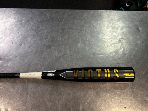 Vist Large View of Product Image Which is Used Victus VANDAL BB/SB USSSA 2 3/4 Bat 30"