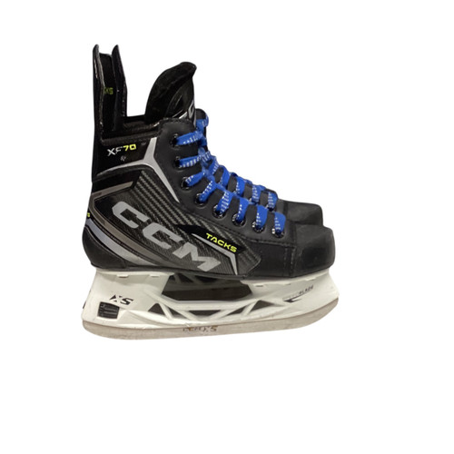 Vist Large View of Product Image Which is Used CCM TACKS XF70 Junior Hockey Skate Junior 02