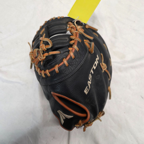 Vist Large View of Product Image Which is Used Easton GAME READY GDC3 BB/SB First Base LH Throw Black 12 3/4"