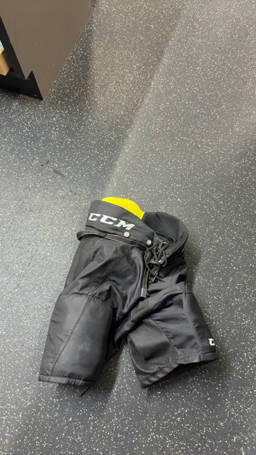 Vist Large View of Product Image Which is Used CCM 9550 Junior Pant Black LG