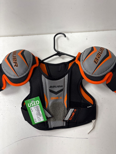 Vist Large View of Product Image Which is Used Bauer SUPREME ONE.4 Youth Shoulder Pads MD