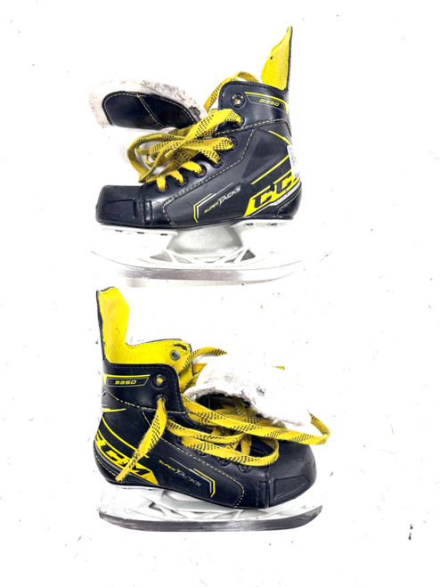 Vist Large View of Product Image Which is Used CCM 9350 Youth Hockey Skate Youth 12.0