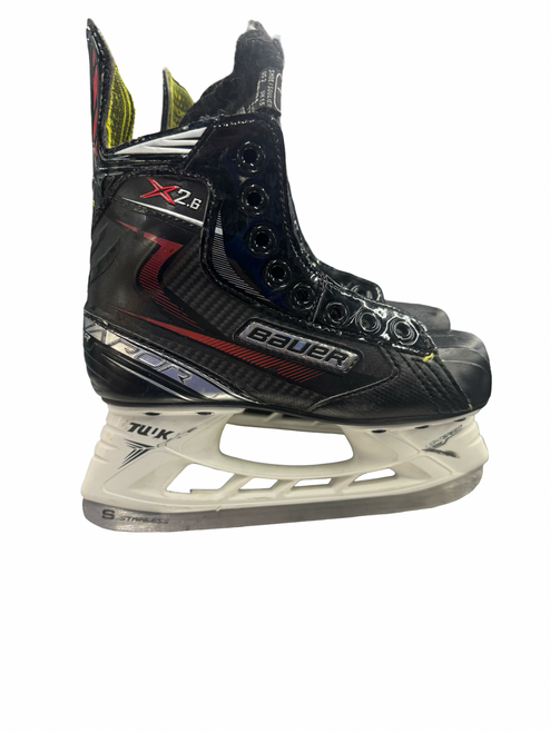 Vist Large View of Product Image Which is Used Bauer VAPOR X2.6 Junior Hockey Skate Junior 01