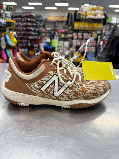 Vist Large View of Product Image Which is Used New Balance 4040 TURF BB/SB Cleats Brown Senior 9