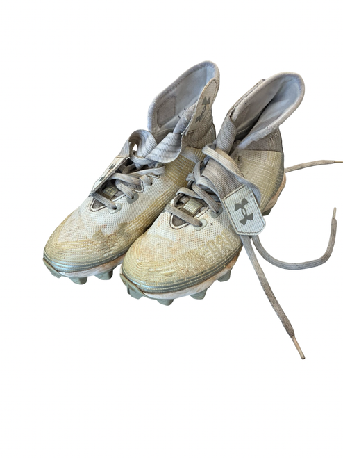 Vist Large View of Product Image Which is Used Under Armour UAF BB/SB Cleats White Junior 03.5