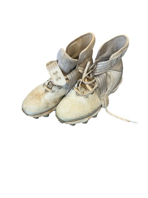 Vist Large View of Product Image Which is Used Under Armour UAF BB/SB Cleats White Junior 05.5