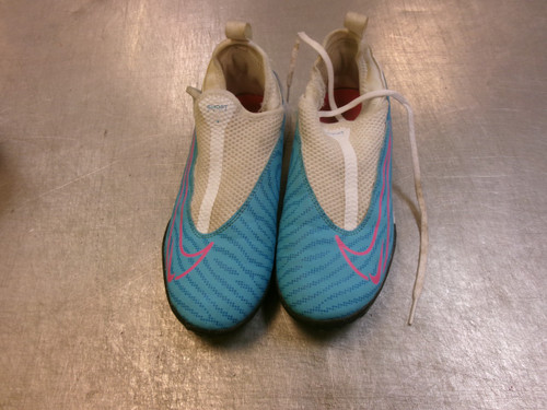 Vist Large View of Product Image Which is Used Nike Soccer Turf Shoes Royal Blue Junior 03