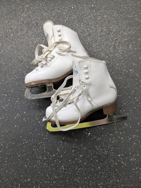 Vist Large View of Product Image Which is Used Jackson GLACIER 520 Girls Figure Skate White Youth 11.0
