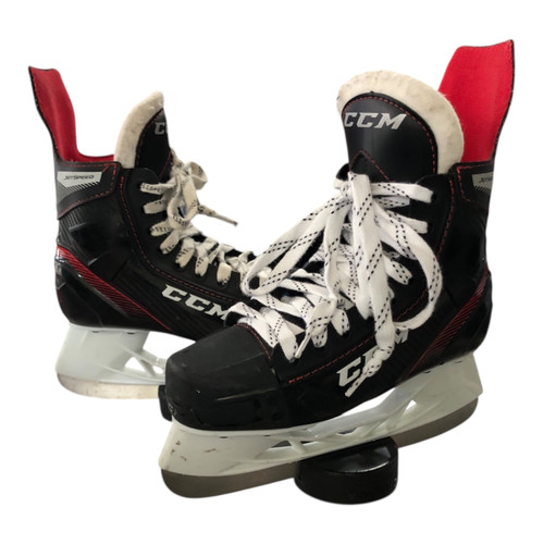 Vist Large View of Product Image Which is Used CCM JET SPEED JR Hockey Skate Junior 3