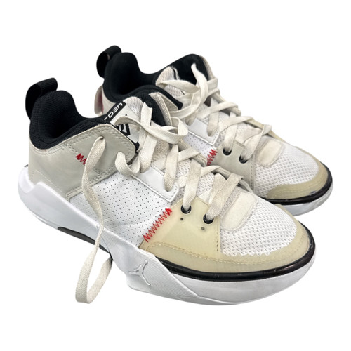 Vist Large View of Product Image Which is Used Nike AIR JORDAN FD2338-106 Basketball Shoes Y Black Junior 03.5