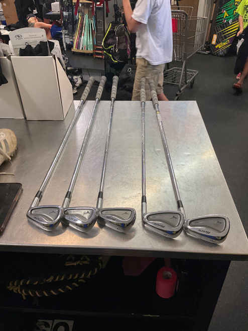 Vist Large View of Product Image Which is Used Mizuno MP-H4 Mens Iron Set RH 6I-PW